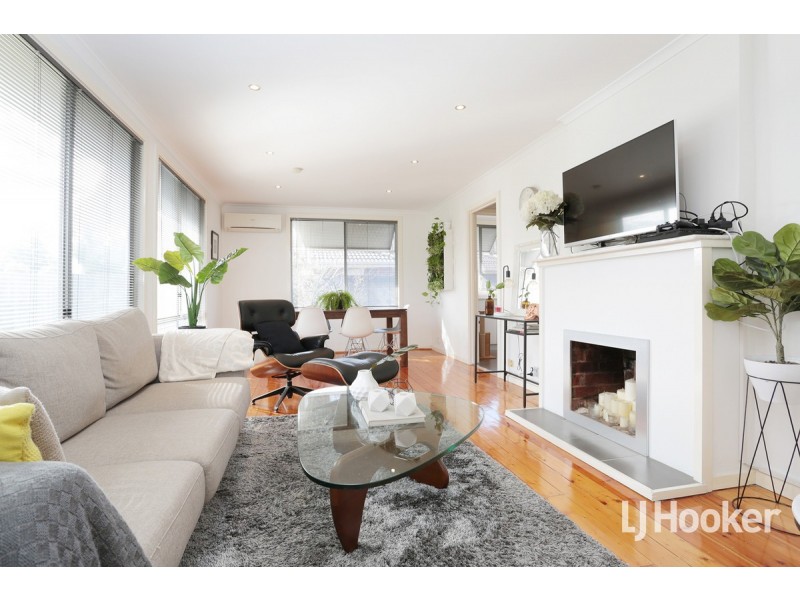 1/16 McNamara Road, Laverton VIC 3028