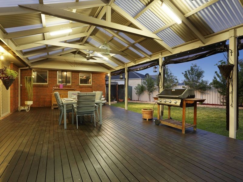 53 Neptune Drive, Point Cook VIC 3030