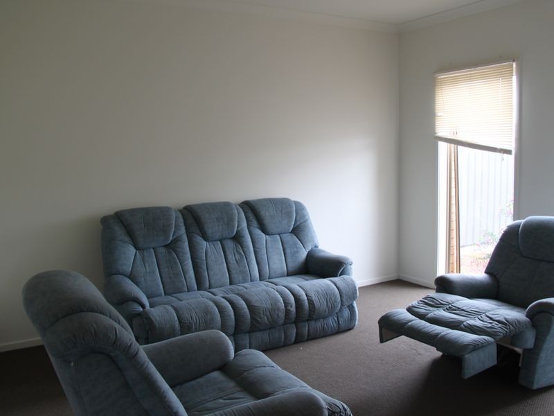17 Sincere Drive, Point Cook VIC 3030