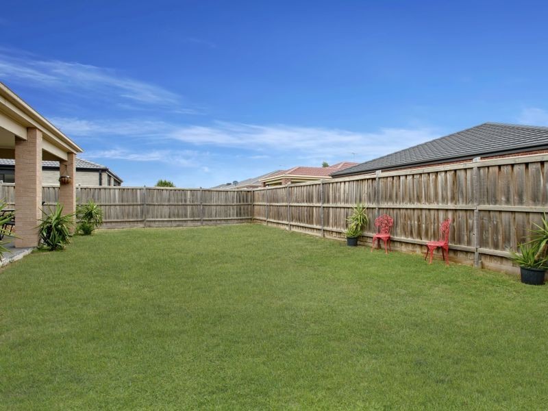 17 Hydrangea Drive, Point Cook VIC 3030