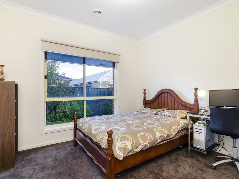 10 Shield Road, Point Cook VIC 3030