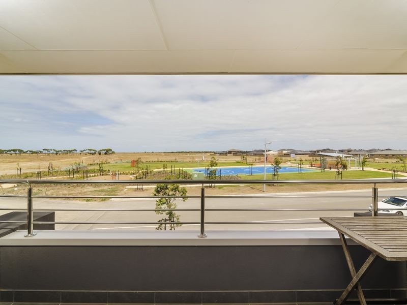 333 Saltwater Promenade, Point Cook VIC 3030