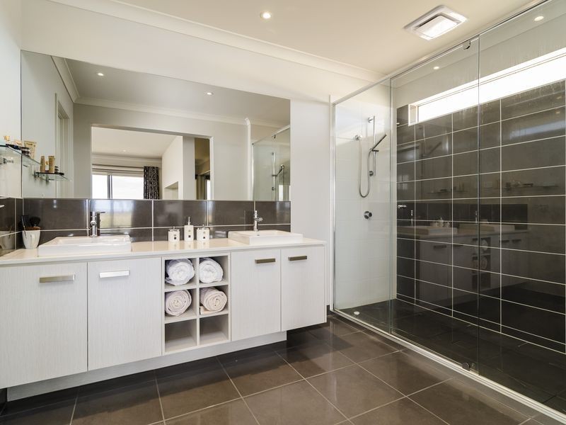 333 Saltwater Promenade, Point Cook VIC 3030