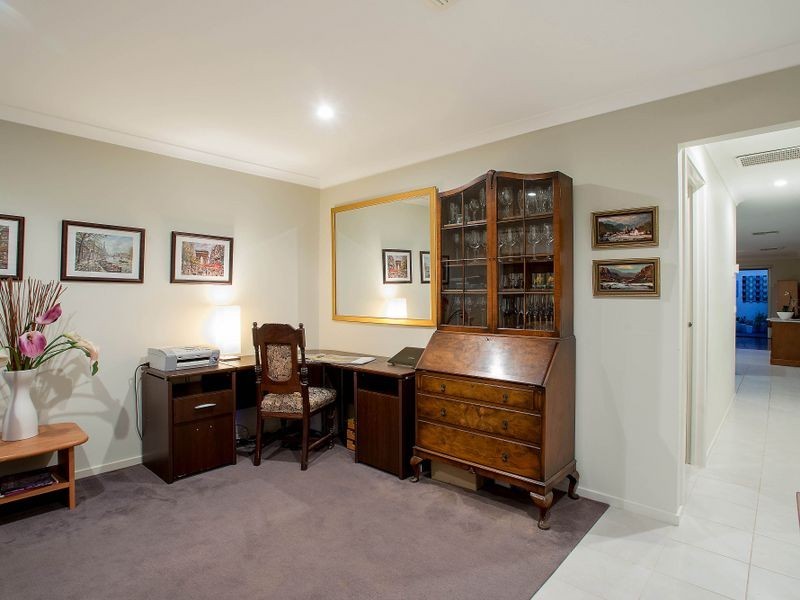 202 Saltwater Promenade, Point Cook VIC 3030