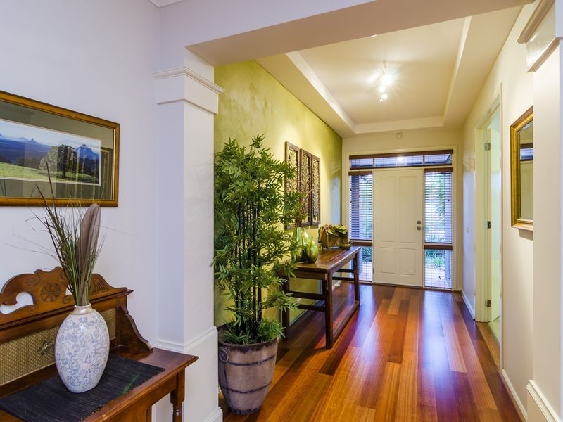 14 Elkhorn Way, Point Cook VIC 3030