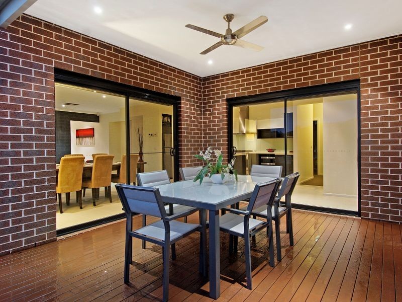 22 Tanoa Crescent, Point Cook VIC 3030