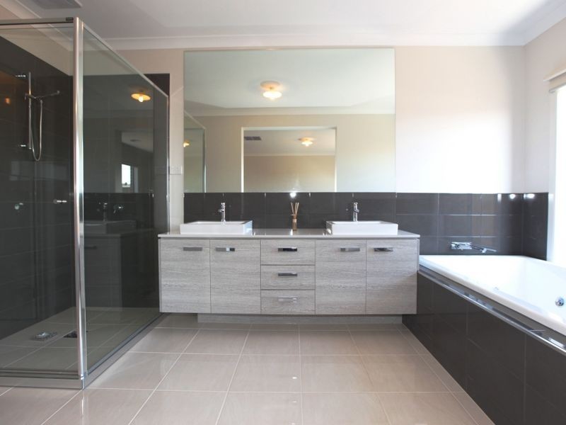 20 Capital Way, Point Cook VIC 3030