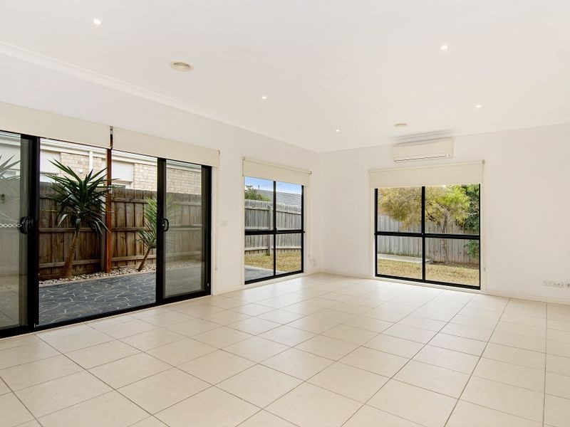 9 Copeland Crescent, Point Cook VIC 3030