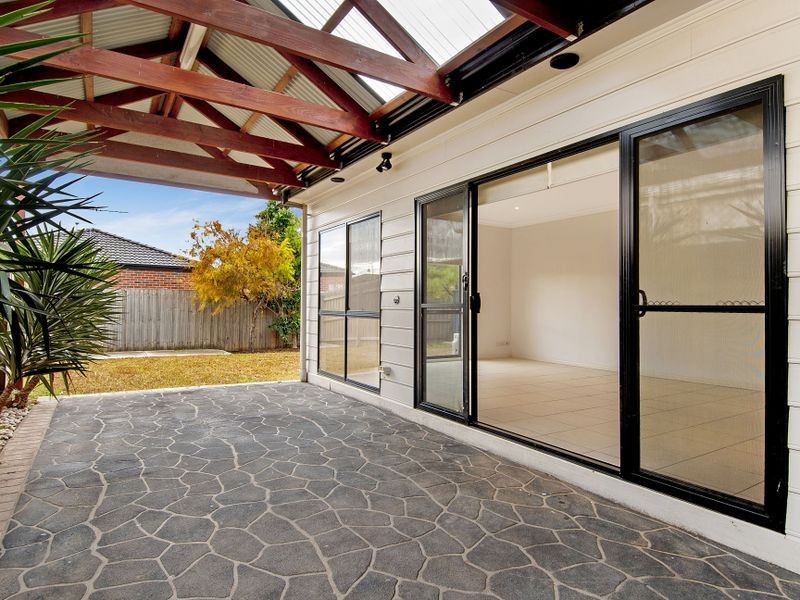 9 Copeland Crescent, Point Cook VIC 3030