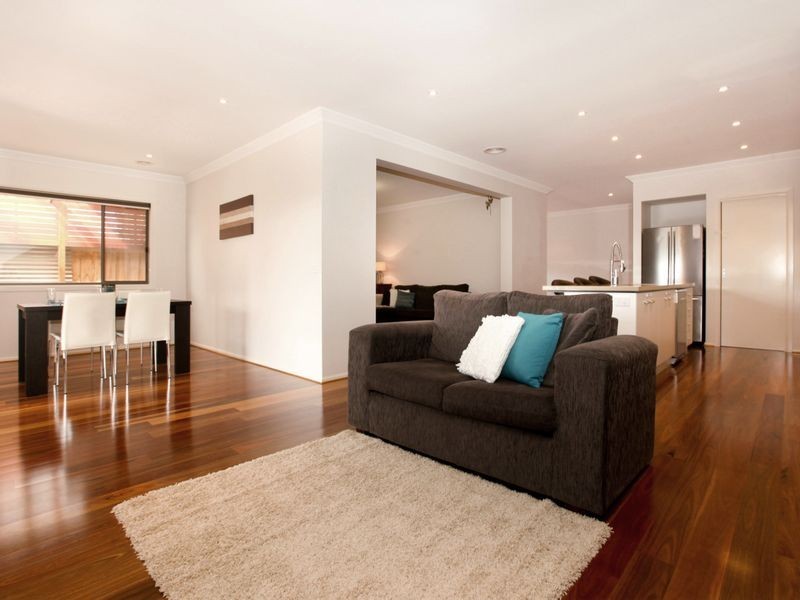 92 Fongeo Drive, Point Cook VIC 3030