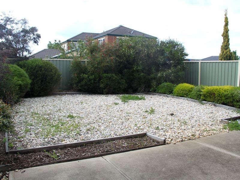 51 Hyde Park Terrace, Point Cook VIC 3030