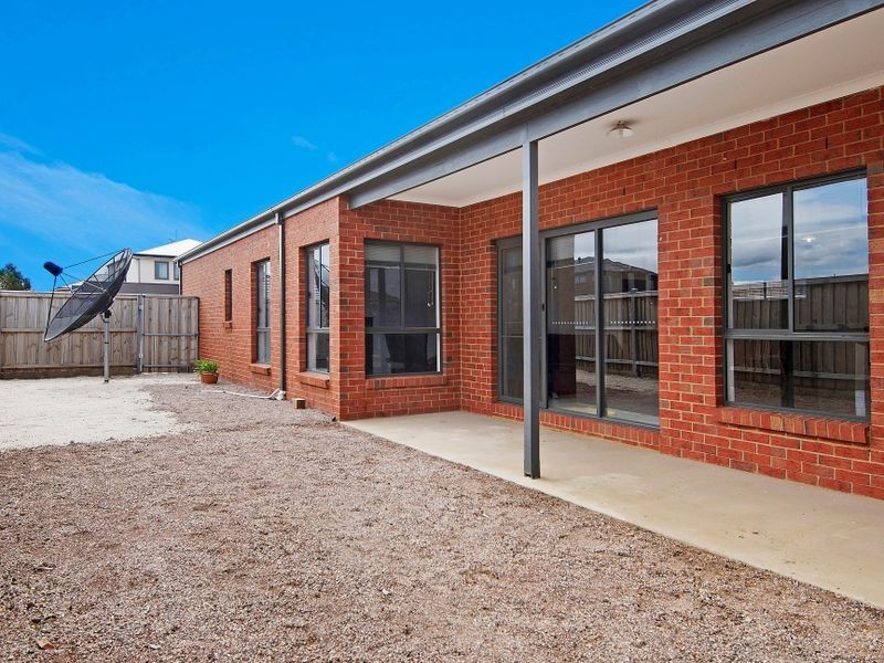 398 Boardwalk Boulevard, Point Cook VIC 3030