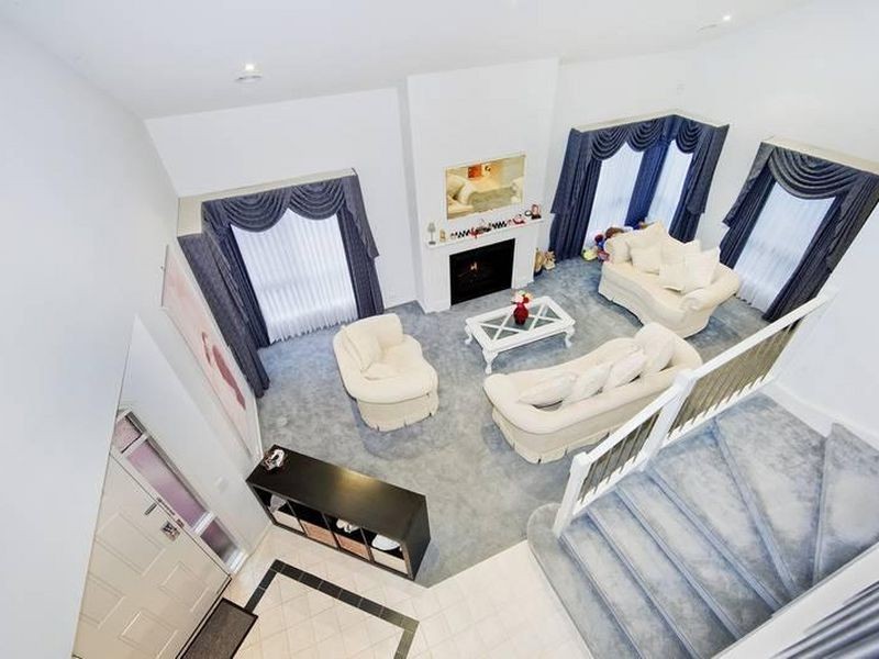 16 Fuchsia Crescent, Point Cook VIC 3030
