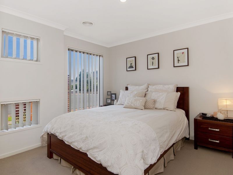 15 Bevan Court, Point Cook VIC 3030