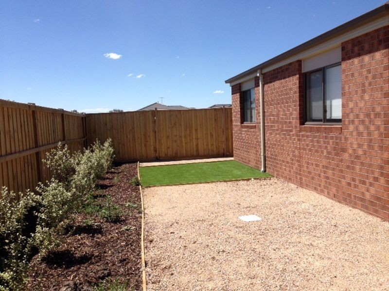 15 Dennerley Way, Truganina VIC 3029