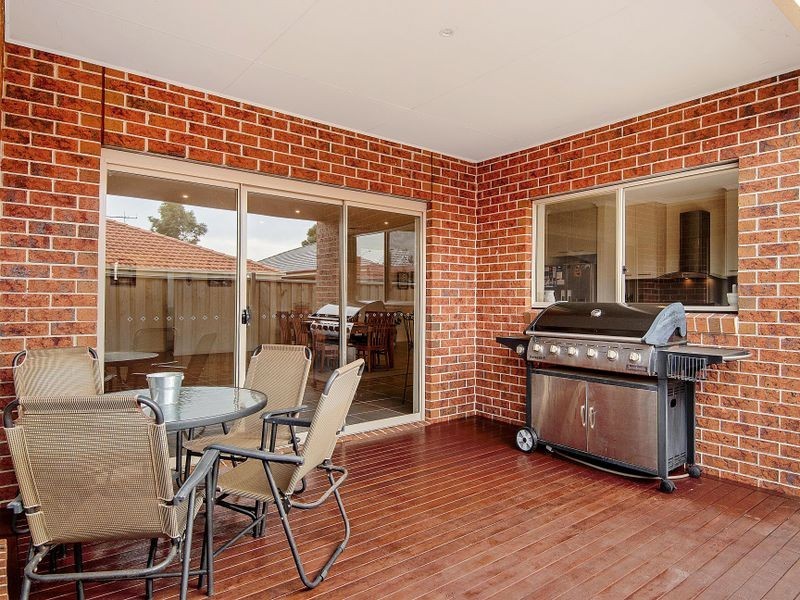 3 Teatree Terrace, Point Cook VIC 3030