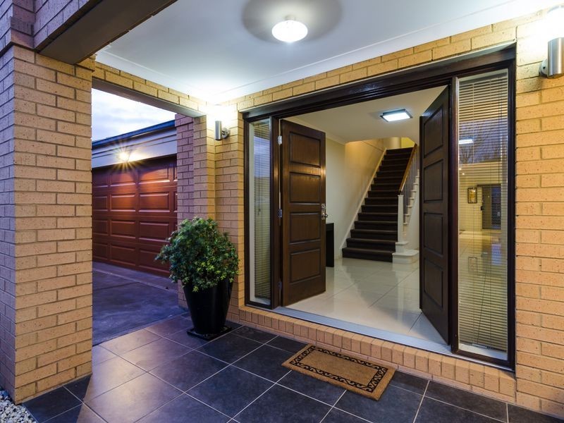 8 Spender Avenue, Point Cook VIC 3030