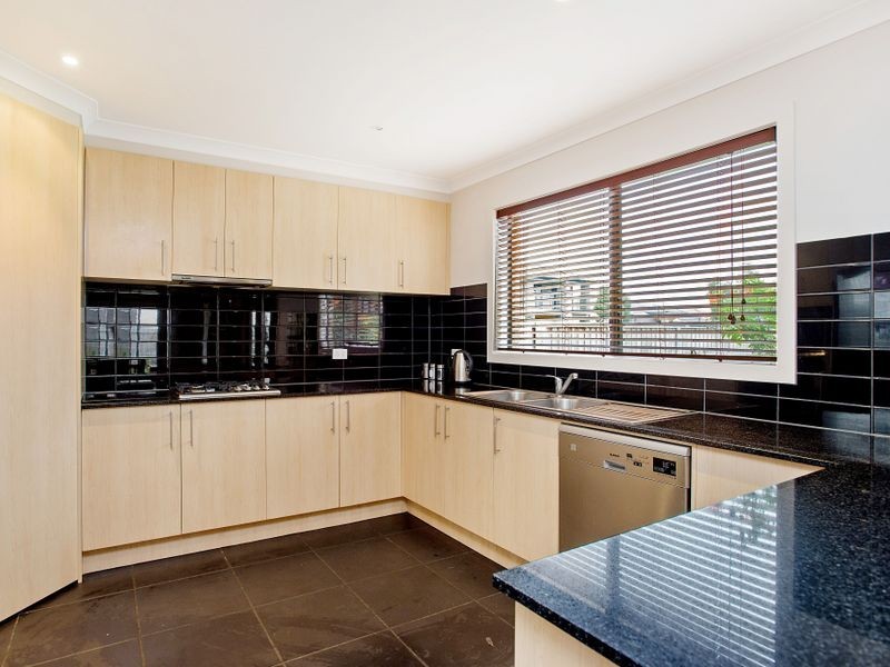 44 Grassland Drive, Point Cook VIC 3030