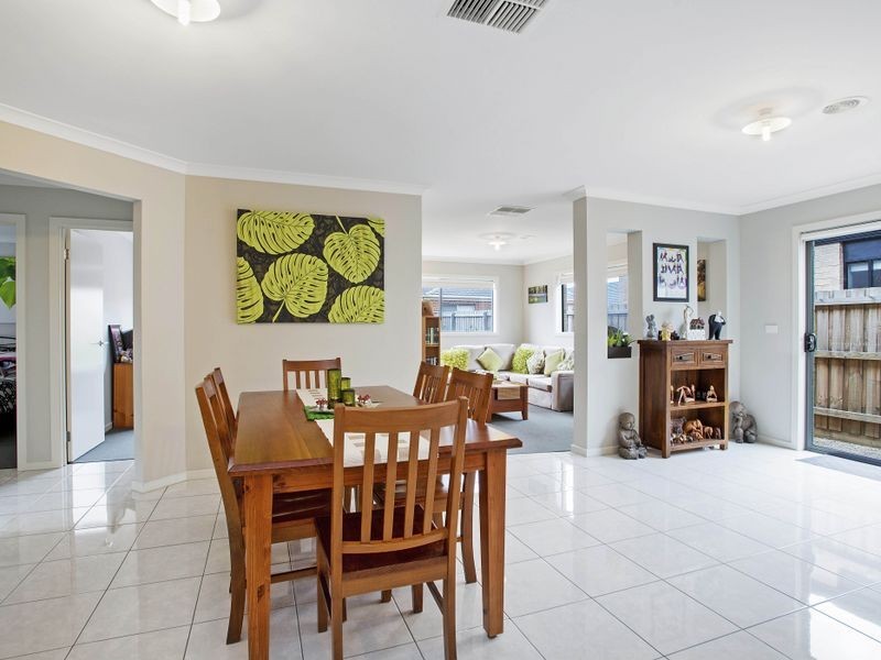 12 Boxgrass Street, Point Cook VIC 3030