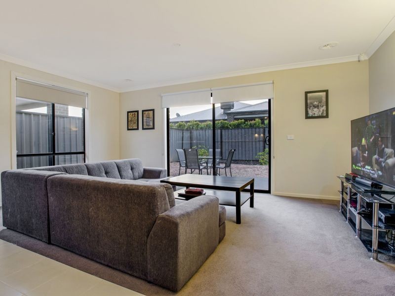 10 Nossal Drive, Point Cook VIC 3030