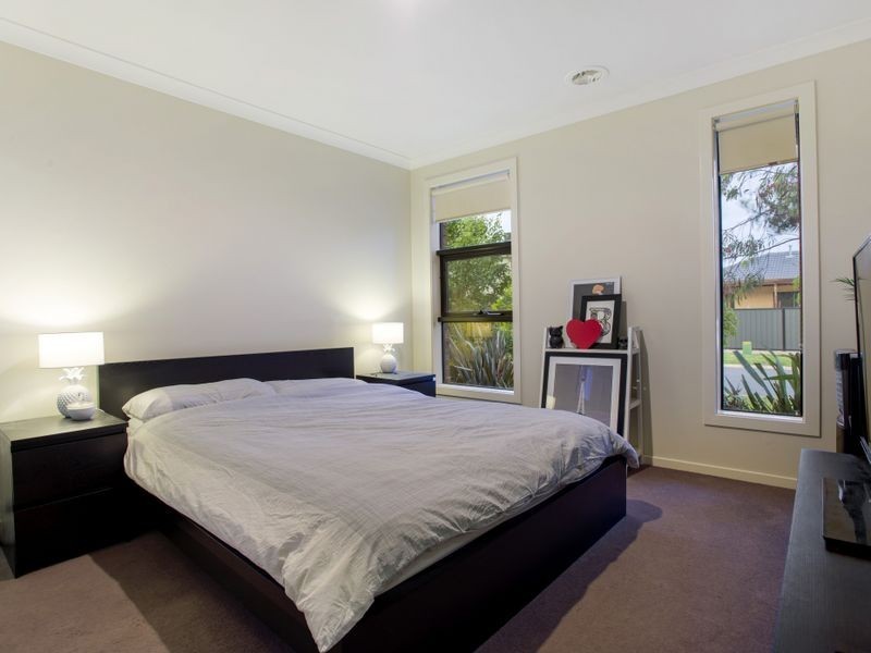 10 Nossal Drive, Point Cook VIC 3030