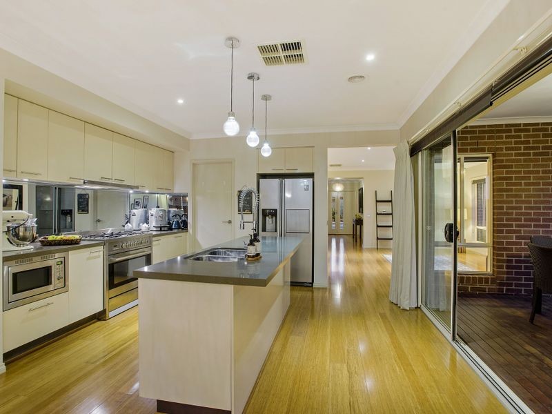 32 Pepperjack Way, Point Cook VIC 3030