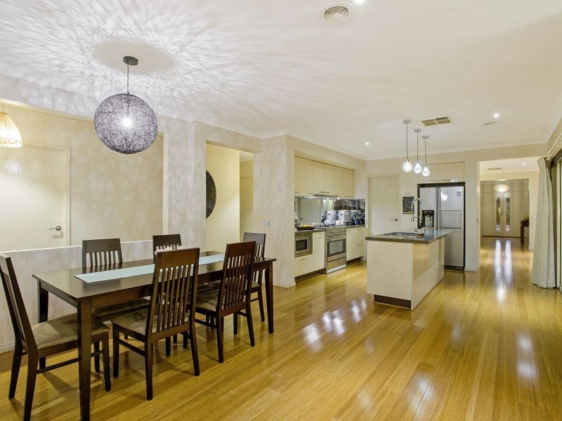 32 Pepperjack Way, Point Cook VIC 3030