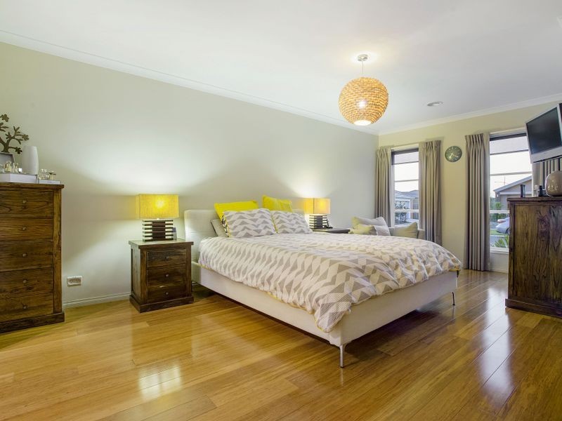 32 Pepperjack Way, Point Cook VIC 3030