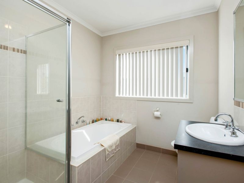 1/39 Astley Crescent, Point Cook VIC 3030