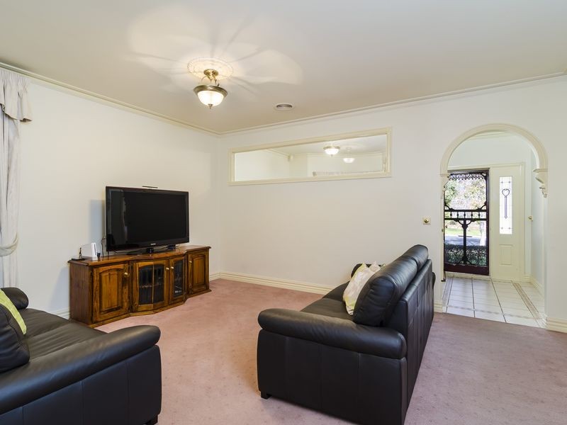 45 Truganina Avenue, Altona Meadows VIC 3028