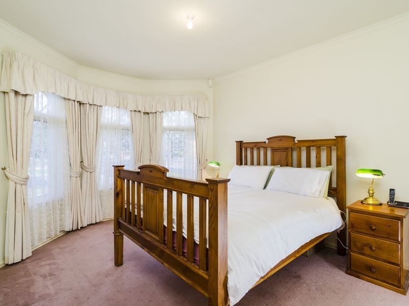 45 Truganina Avenue, Altona Meadows VIC 3028