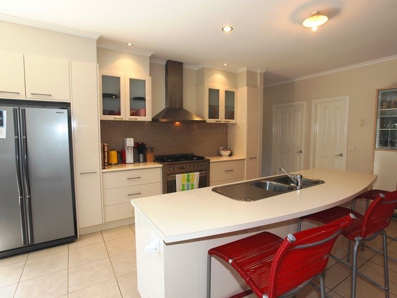 5 Messina Crescent, Point Cook VIC 3030