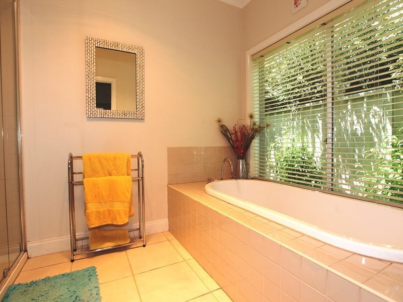 5 Messina Crescent, Point Cook VIC 3030