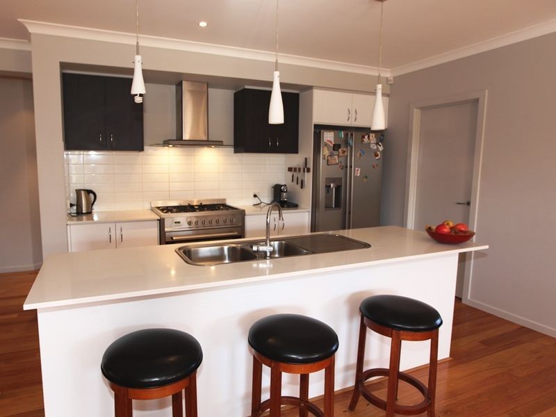 28 Tamar Avenue, Point Cook VIC 3030