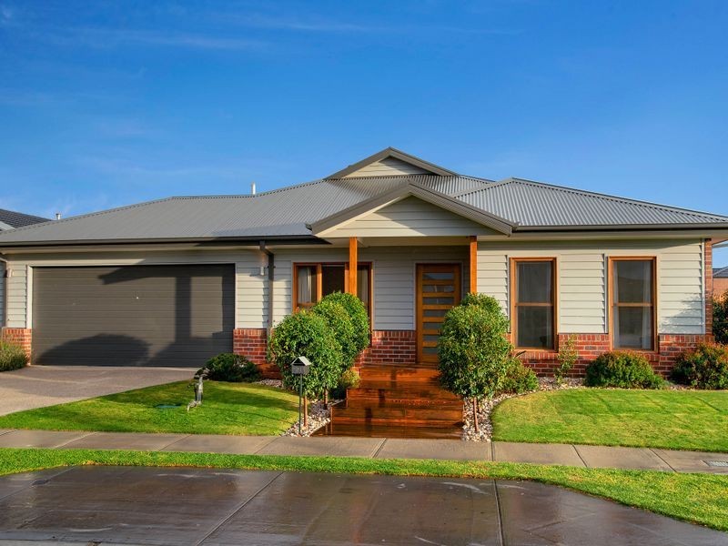 21 Landing Place, Point Cook VIC 3030