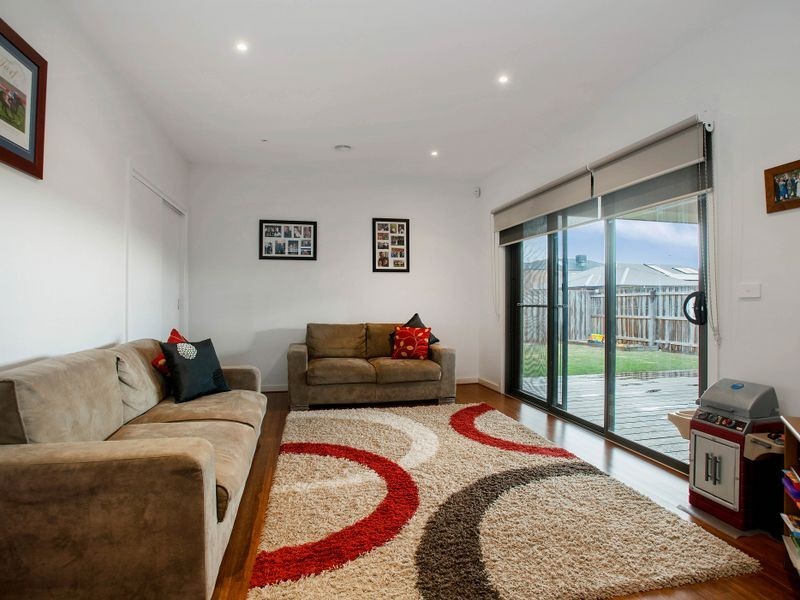 21 Landing Place, Point Cook VIC 3030