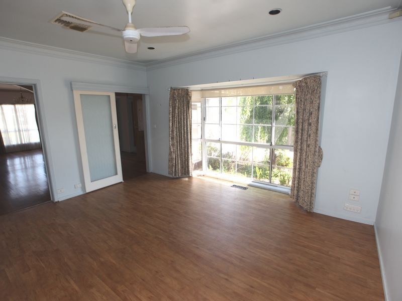 3 Point Cook Road, Altona Meadows VIC 3028