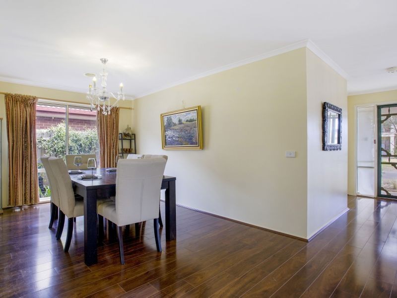 17 Wattle Grove, Point Cook VIC 3030