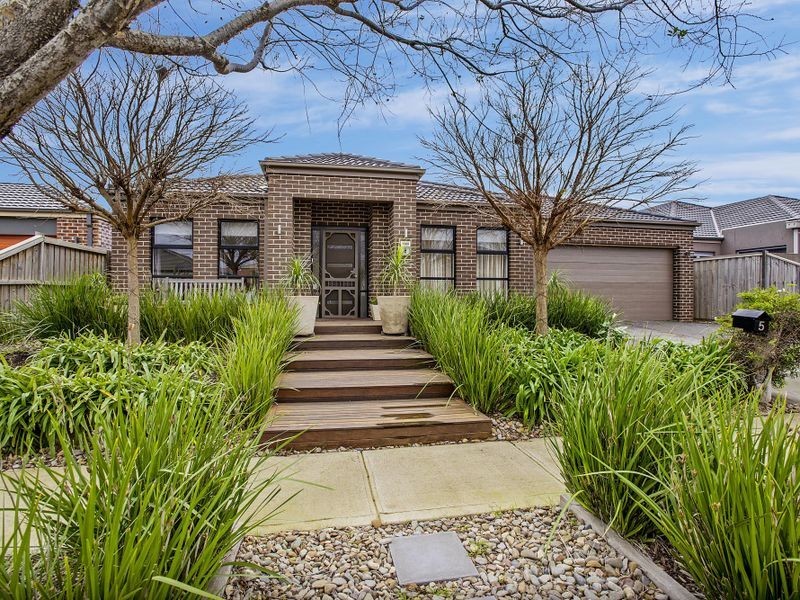 5 Bangalay Place, Point Cook VIC 3030