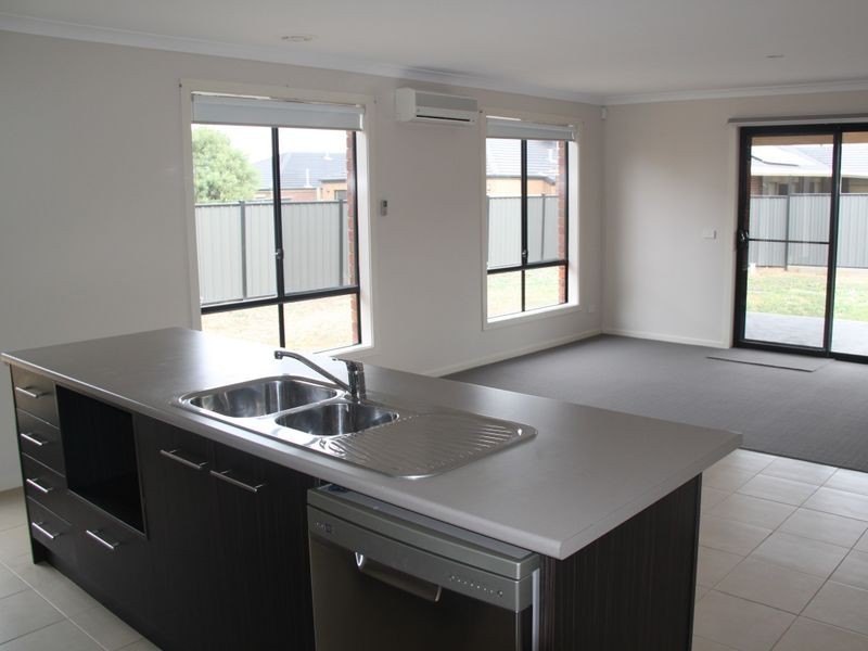 7 Pinjar Avenue, Tarneit VIC 3029