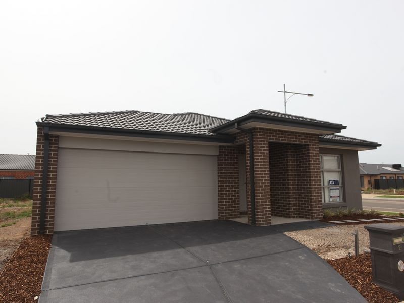 2 Tylden Way, Truganina VIC 3029