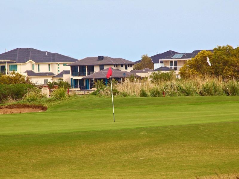 Lot 2052 Rhode Island Close, Sanctuary Lakes VIC 3030