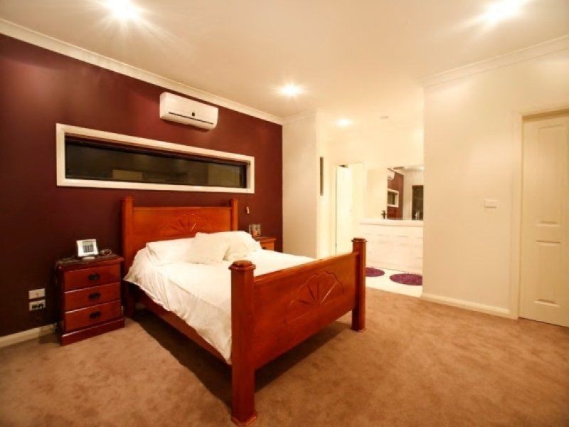 11 Dunstan Road, Point Cook VIC 3030