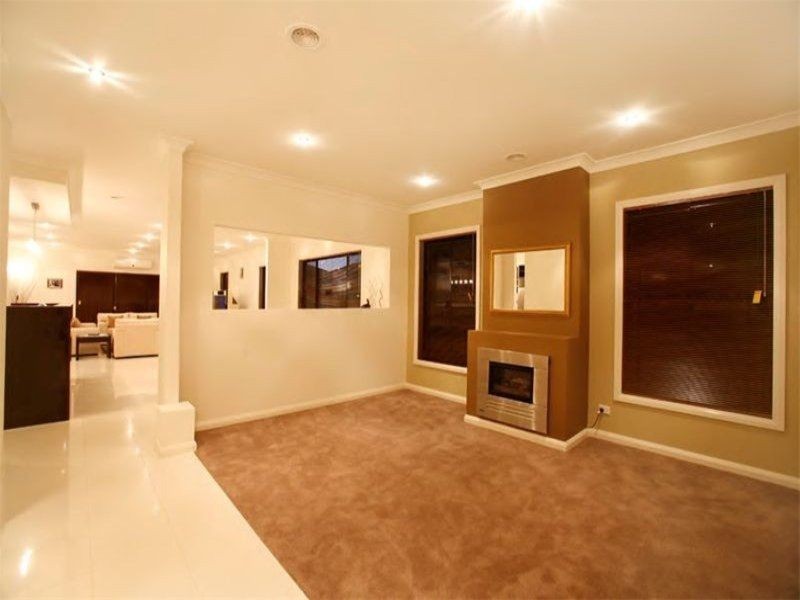 11 Dunstan Road, Point Cook VIC 3030