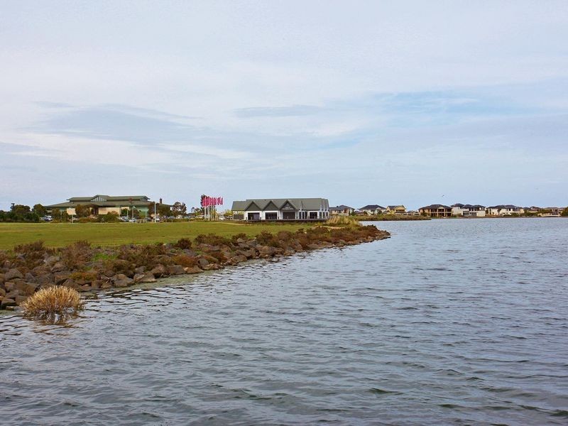 Lot 2053 Rhode Island Close, Sanctuary Lakes VIC 3030