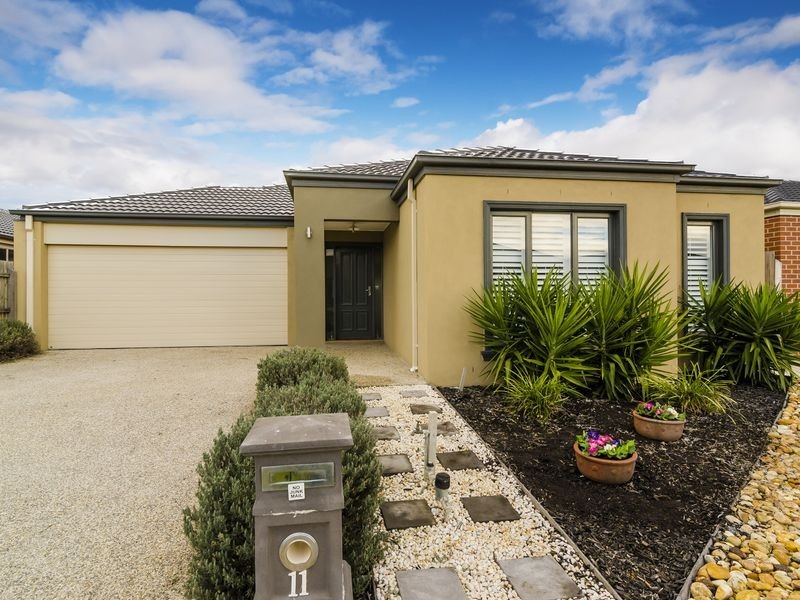 11 Lomandra Street, Point Cook VIC 3030