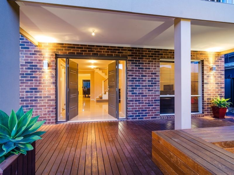 6 Lemongrass Circuit, Point Cook VIC 3030