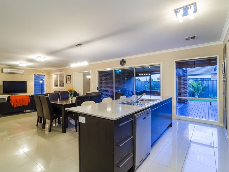 6 Lemongrass Circuit, Point Cook VIC 3030