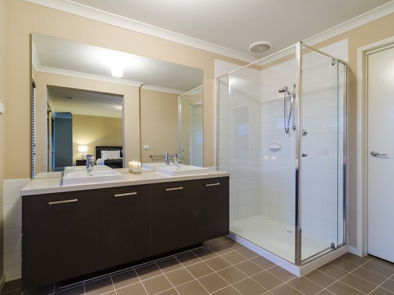 6 Lemongrass Circuit, Point Cook VIC 3030