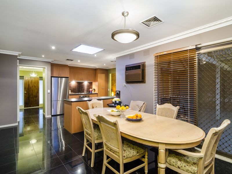 10 South Avenue, Altona Meadows VIC 3028